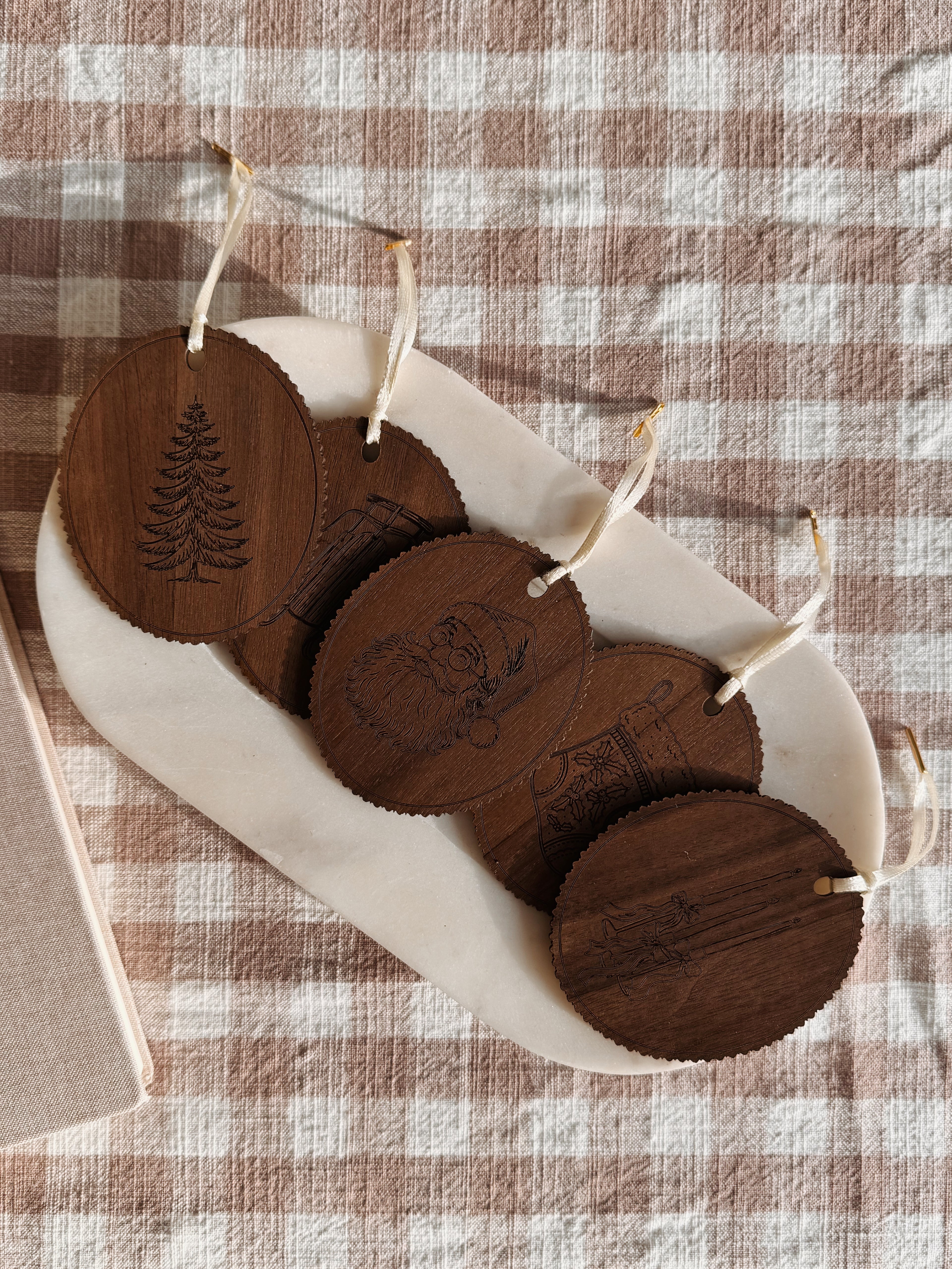 Holiday Heirloom Ornament Set