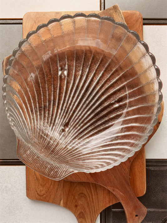 Vintage Anchor Hocking Scalloped Glass Shell Serving Dish