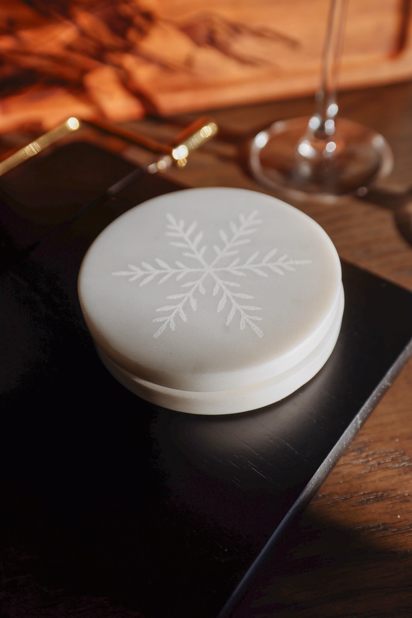 White Marble Round Coaster Set of 4